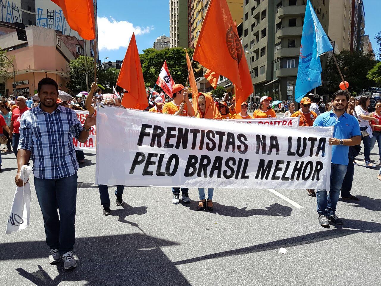 Frentistas no Dia Nacional de Luta Contra a Reforma Previdenciária